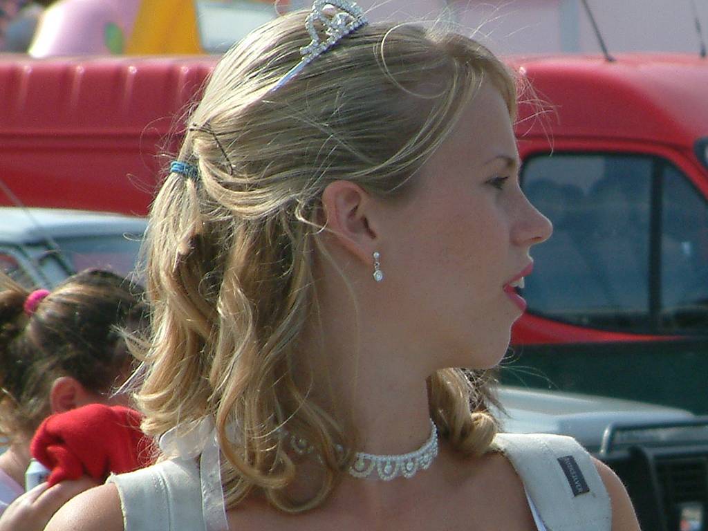 Click now to see this image full size.